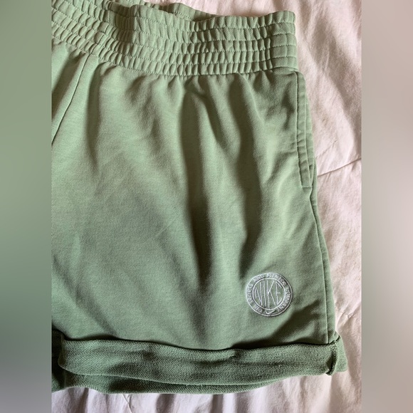 Nike Sweat Shorts - Picture 2 of 6